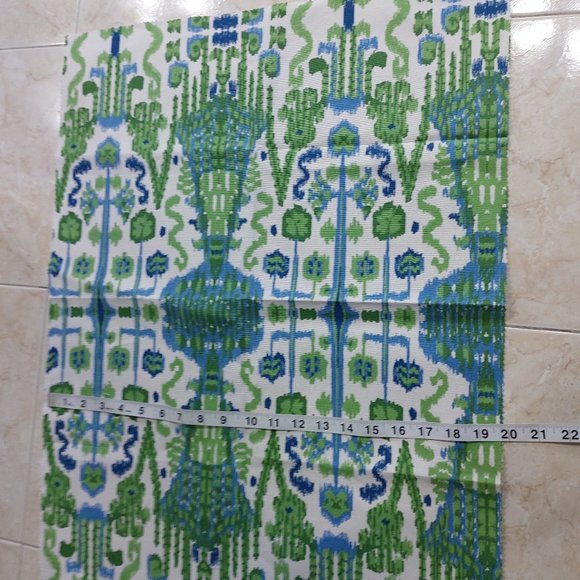 Green Fabric Yardages 19 X 25 - Picture 1 of 2